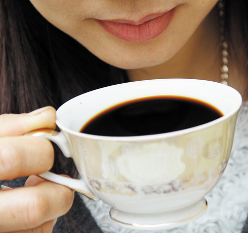 Cách pha cà phê thơm ngon không khác uống ở tiệm