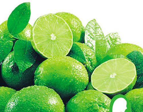 Mùa hè dùng quả chanh để giải độc và trị mụn